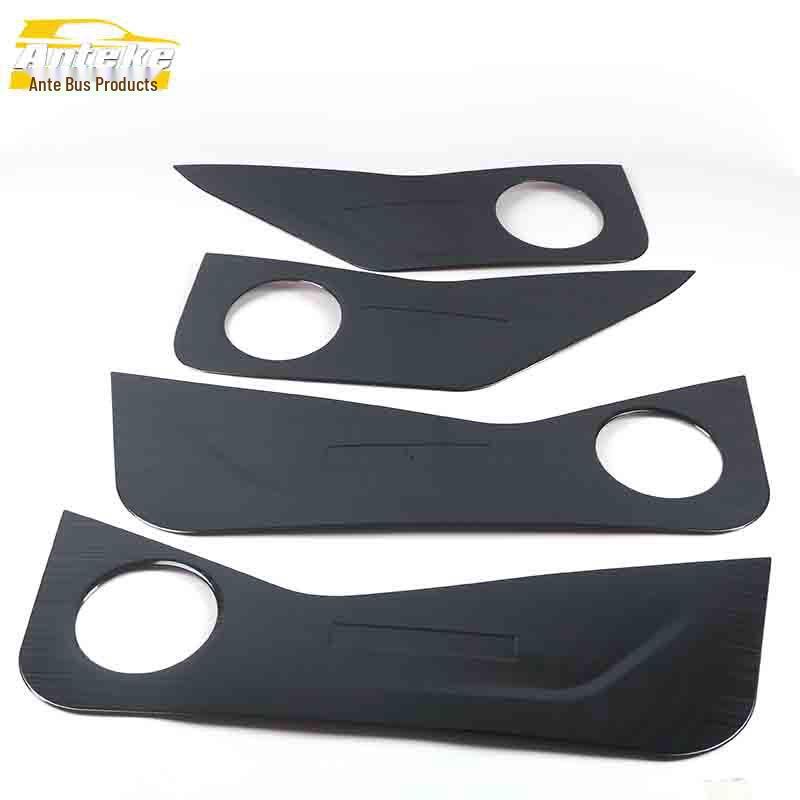 

Подходит для 17 моделей Ford Kuga: Накладка на дверь против ударов ногами и декоративные аксессуары для подлокотника.