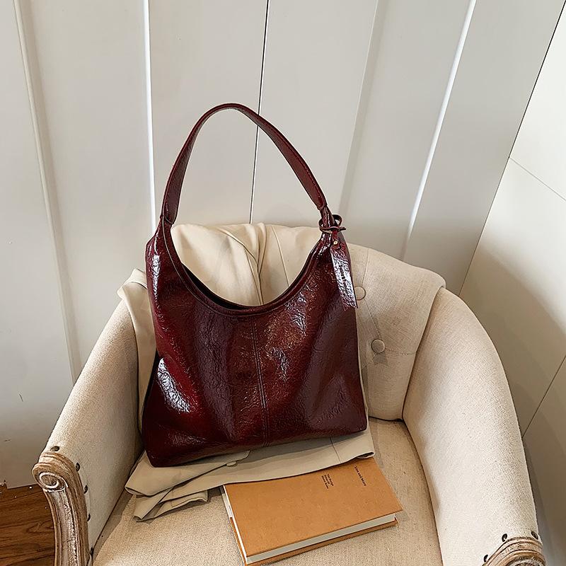 Casual Simple Large-capacity Bag Women's Spring 2025 New Shoulder Tote Bag Fashionable Shoulder Bag