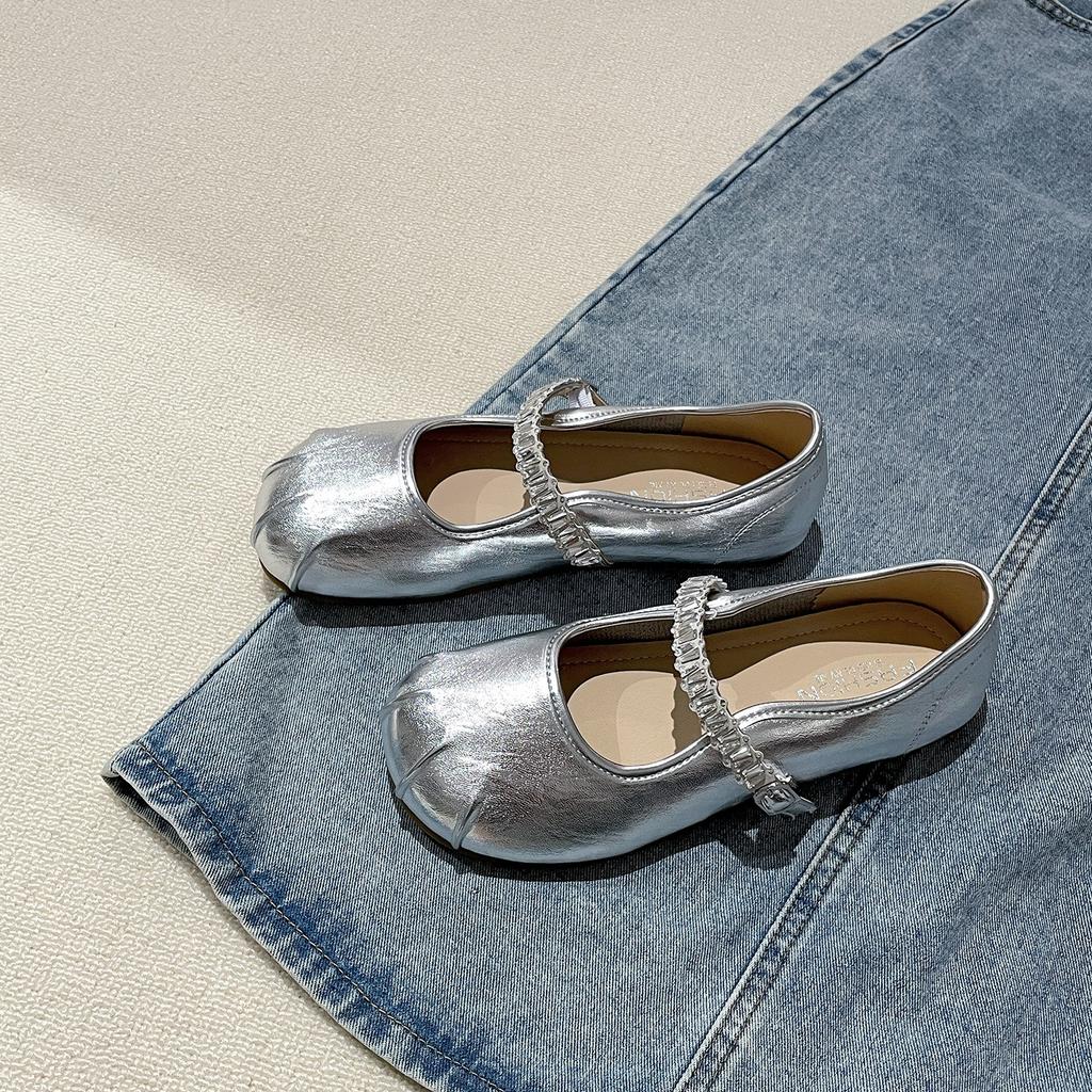 Popular silver retro inner height increase flat bottom shallow mouth single shoes women's summer 2025 new versatile skirt Mary Jane shoes