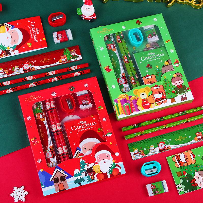 6Pcs/Set Christmas Series Stationery Including 2 Pencils 1 Erasers 1 Pencil Sharpeners 1 Sticky Notes 1 Rulers School Supplies