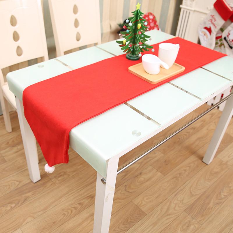 Vibrant Red Christmas Table Runner Christmas Decoration Nonwoven Fabric Tablecloth