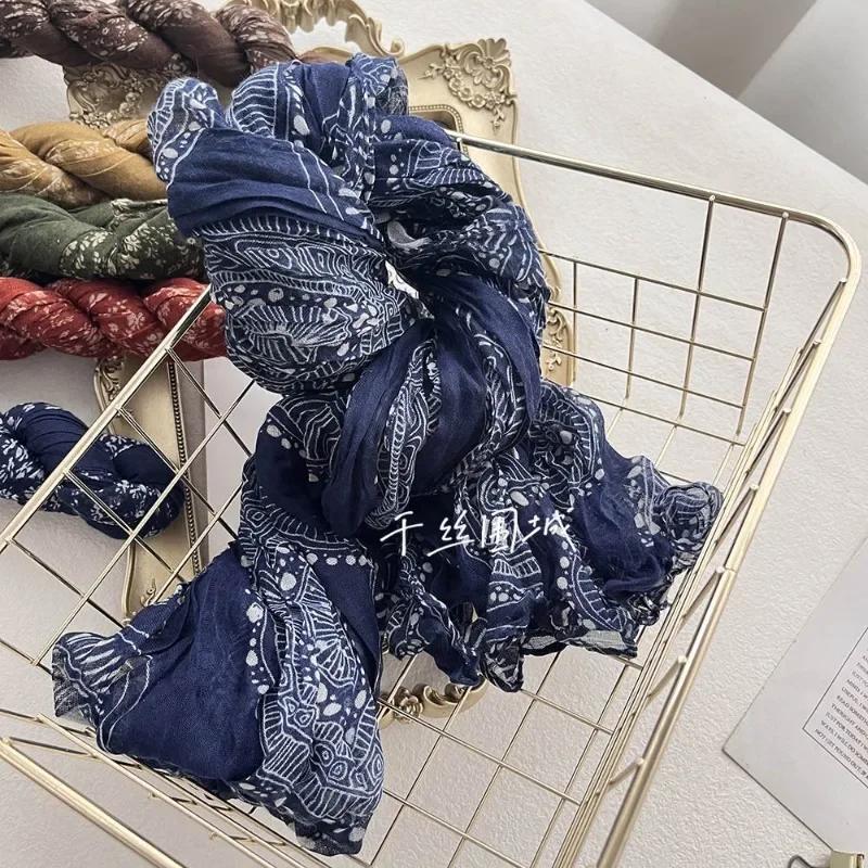 New Artistic Floral Retro Pleated Cotton Linen Scarf Thin Versatile Women's Scarves Paired Clothing Autumn Winter Fashion Trend