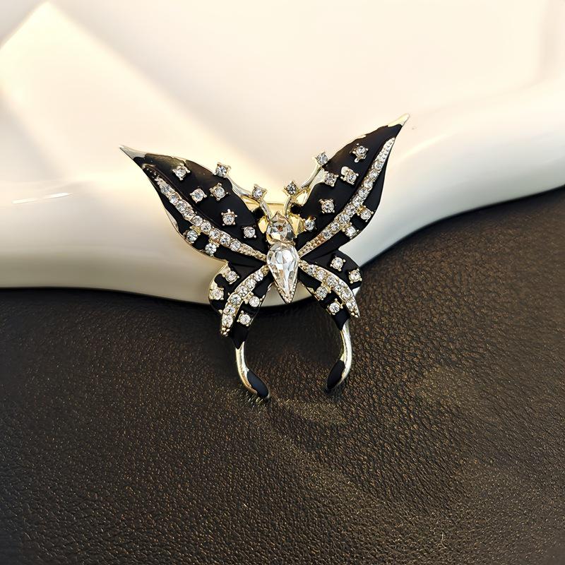 Elegante chinesische Retro-Emaille-Brosche Phönix & Schmetterling für Damen