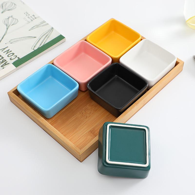 Creative Ceramic Snack Plate Restaurant Ktv Grid Dried Fruit Snack Plate Household Seasoning Plate Hot Pot Seasoning Small Dish