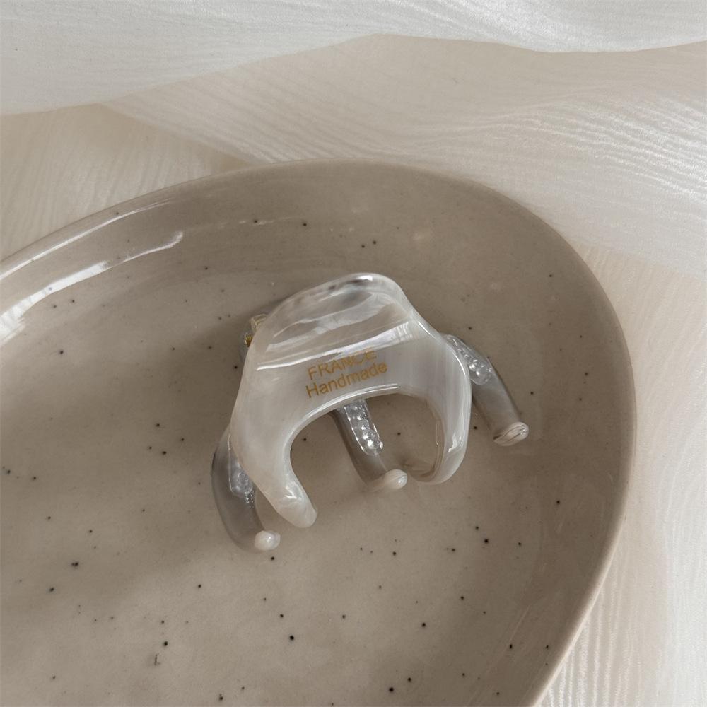 Korean Simple Small Size Octopus Grip Acetate Shark Clip Half-Scratch High-Grade Ponytail Hair Claw Hair Accessories