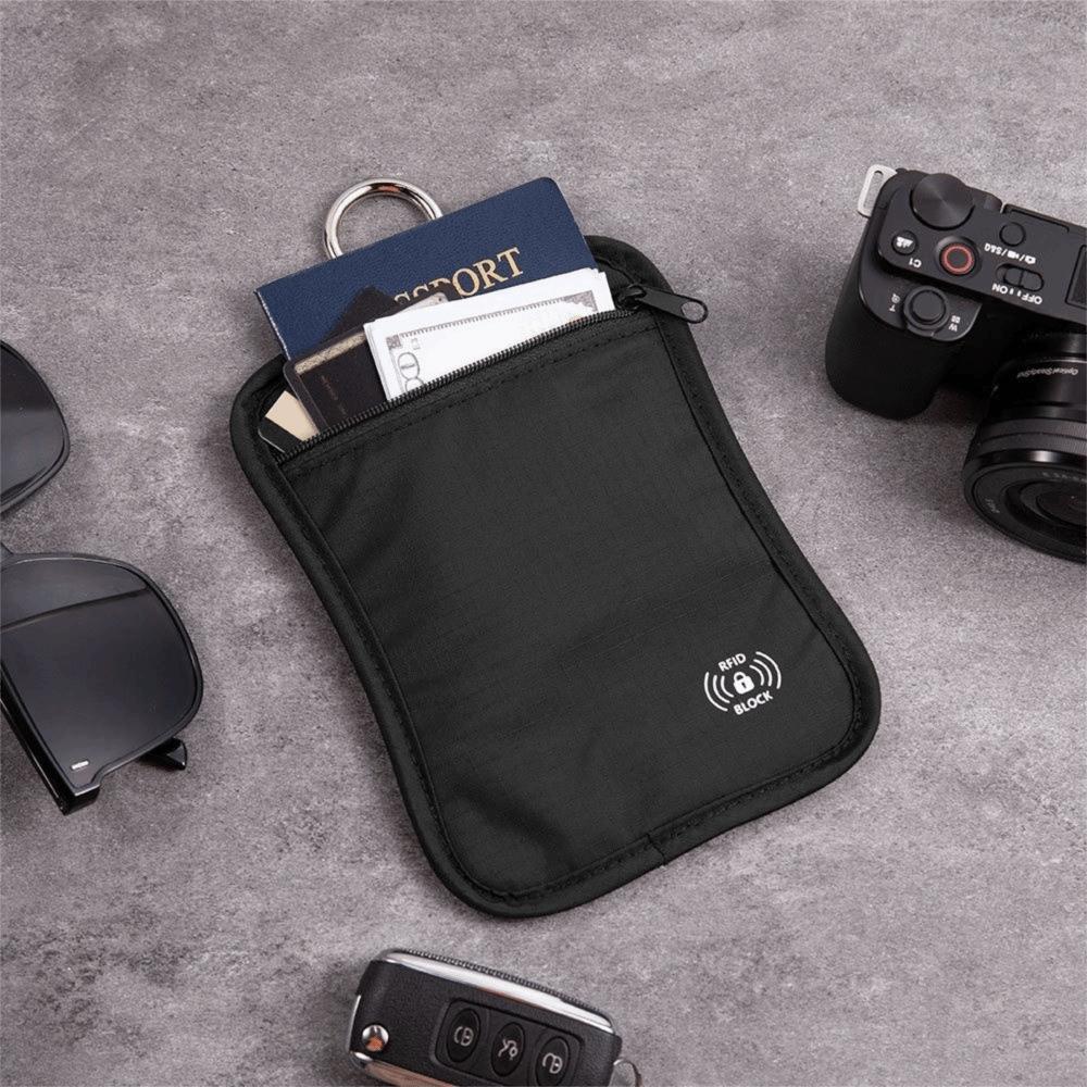Fashion Anti-Theft Travel Wallet With Locking Hook Lightweight Card Passport Pouch Undercover Waterproof Keychain Pouch