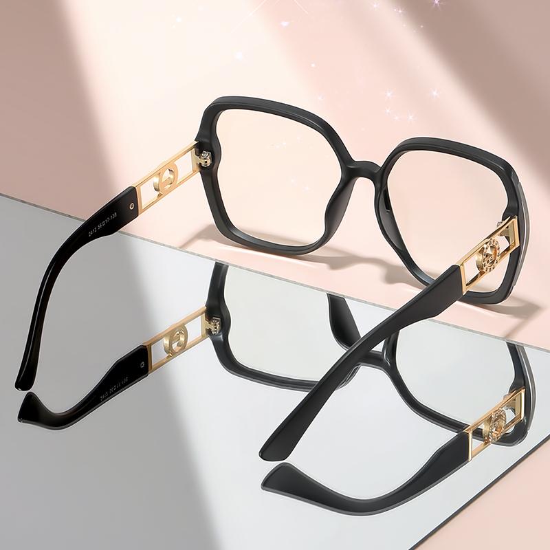 Minimalist Style Large-Frame Flat Glasses With Metal Links And Hollowed-Out Decorations High-End And Simple Glasses