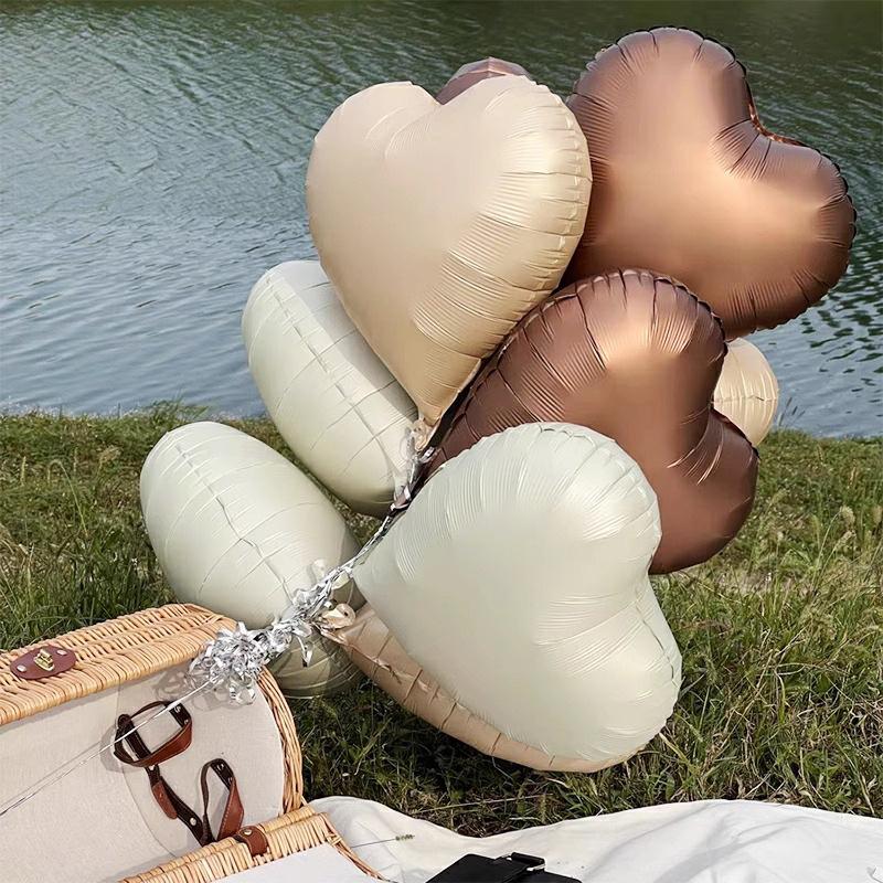 18-Inch Heart-Shaped Aluminum Film Aluminum Foil Balloon Celebrates Wedding, Valentine'S Day Confession, Party Decoration Scene Arrangement