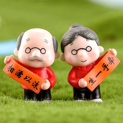 Figures Cartoon Home Dollhouse Grandpa Sweety Lovers Couple Fairy Garden Figurines Christmas Decoration Ornaments Miniatures
