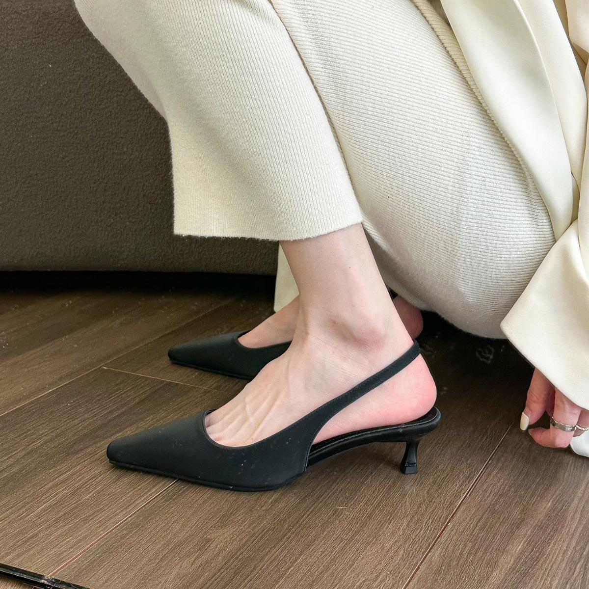 

Владелец оставляет новую модель себе~ Босоножки Baotou женские летние 2025 года с острым носком, неглубоким носком, тонким каблуком и высоким каблуком 39 чёрный