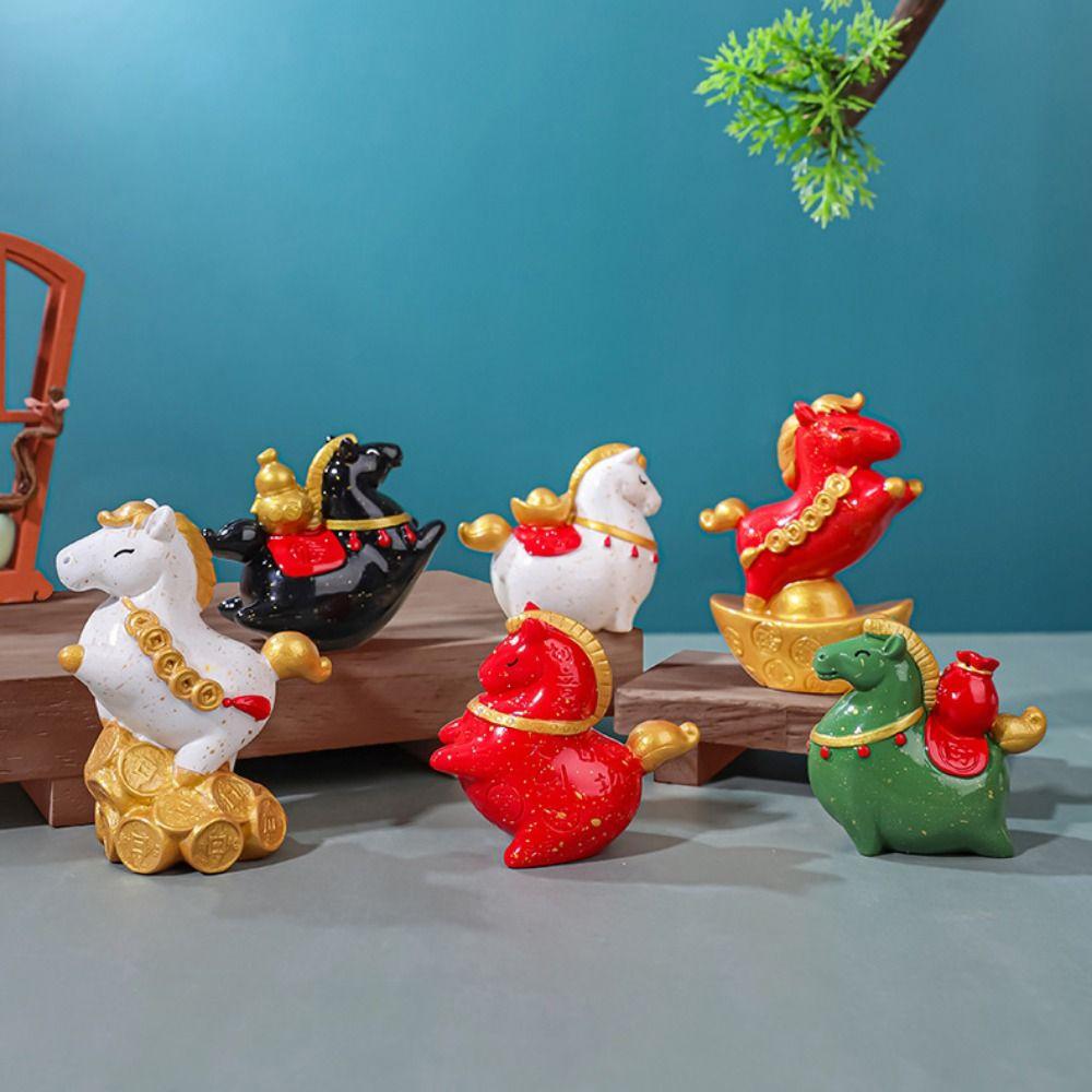 Resin Horse Shape Ornament Unique Zodiac Horse Figurines Creative Pony Figurine Spring Festival