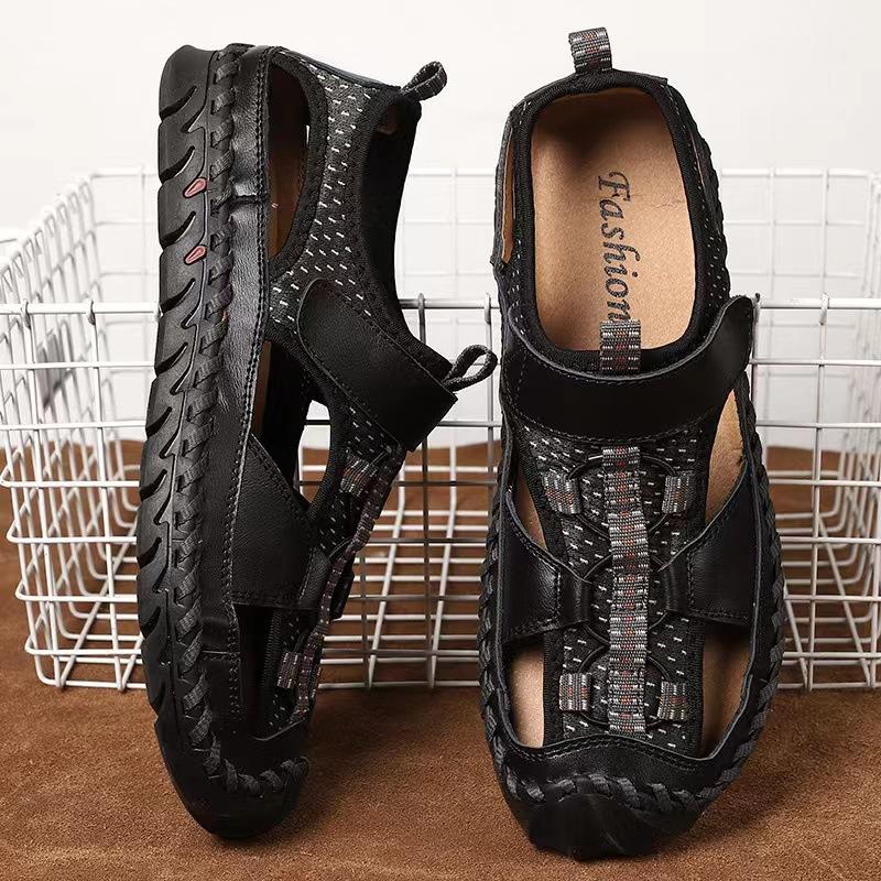 Fashion Summer Sandals Leather Breathable Men Beach Shoes Luxury Outdoor Casual Sandals Man Wading Shoes Non-slip Comfort Slippers