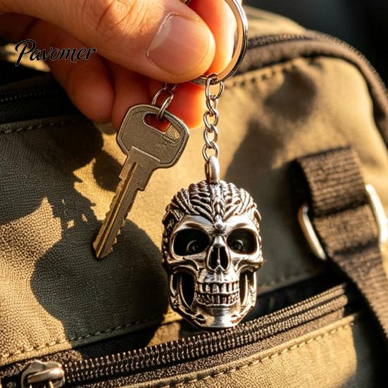 Compact Hanging Accessory 3D Printed Skull Keychain, Detailed Skeleton Key Ring Pendant for Carving Bag Backpack, Spooky Cool Accessory, Halloween
