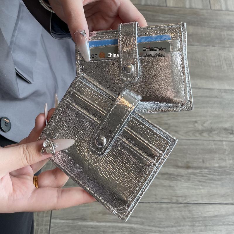 Exquisite 2025 Genuine Leather Women's Anti-Magnetic Card Holder, Slim & High-End Design.
