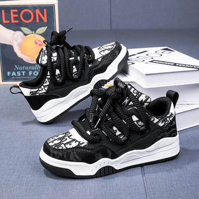 Fashion Brand Low-cut Couple Walking Shoes Men's Sports Skateboard Shoes Lace-up Wear-resistant Running Tennis Shoes 36-47