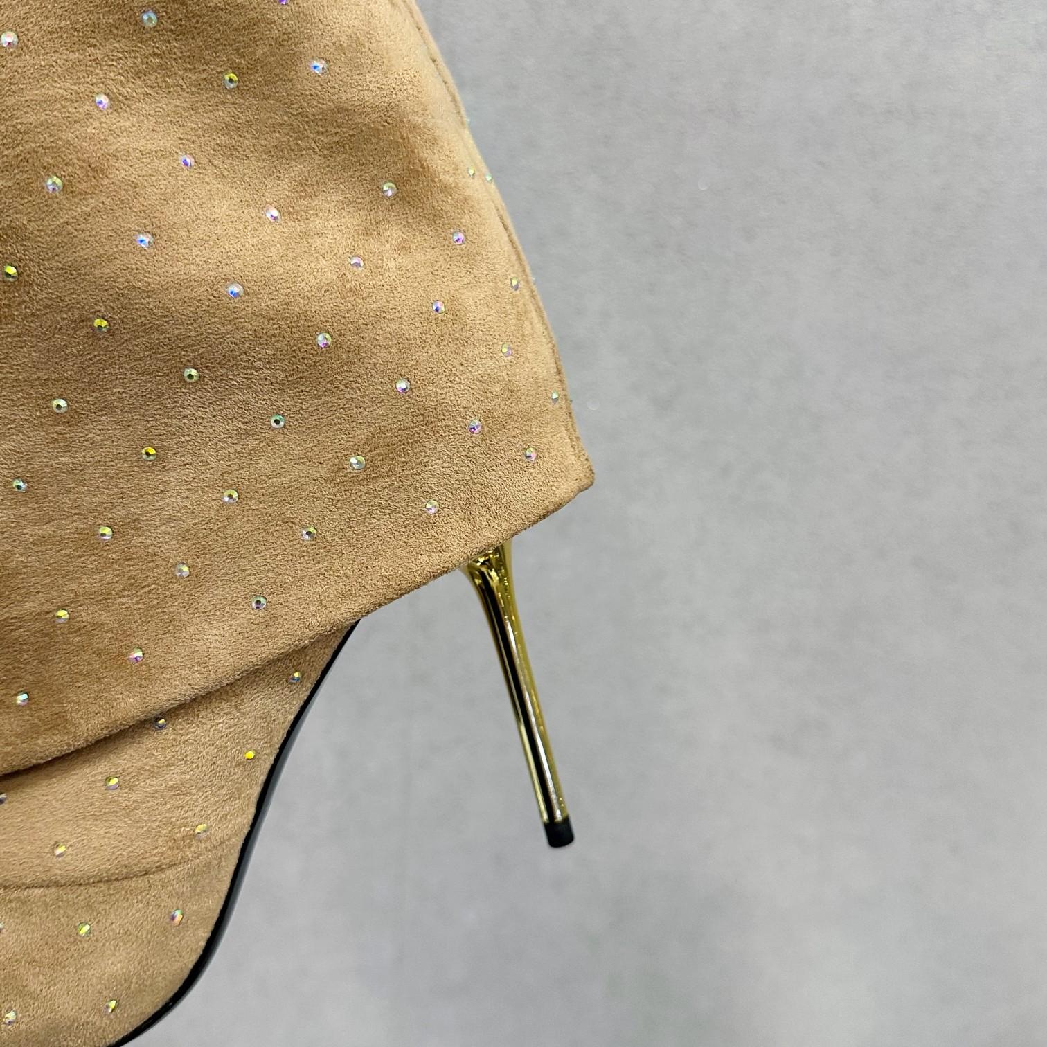 2023 Женские замшевые ботинки с кристаллами 40 чёрный — фото 4