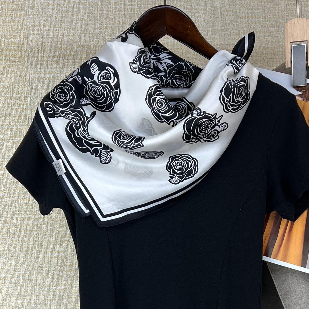Light Luxury Silk 70 * 70 Camellia Square Scarf Simple Bata Mulberry Silk Silk Scarf Headband Streamer Bow Head