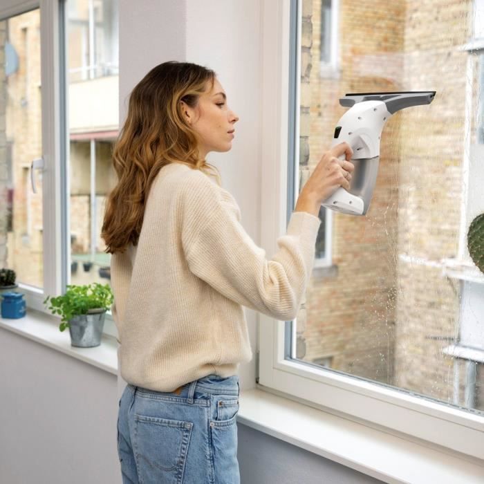 KARCHER WV 1 Plus - Window
