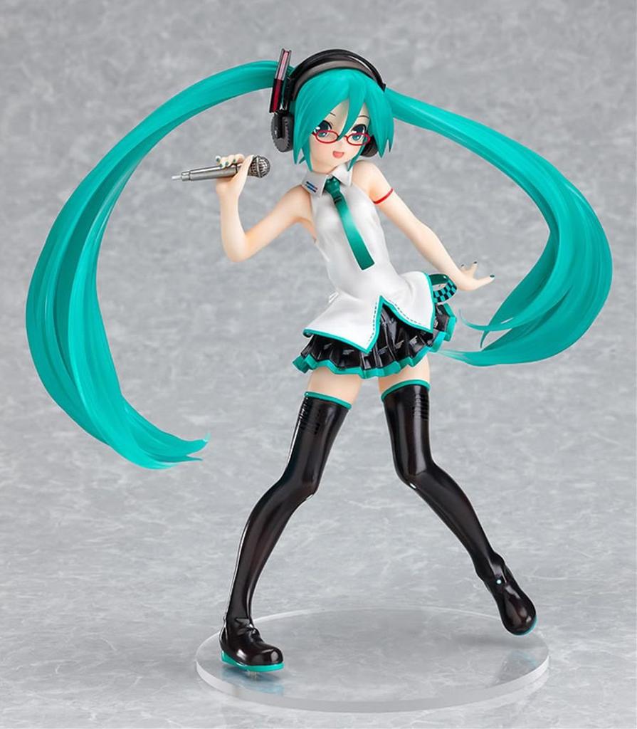 Hatsune Miku Lat style scale PVC painted finished Ver. (1/8 product)