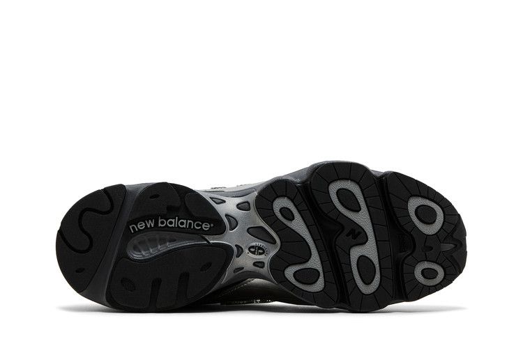 New Balance 1000 Black Silver Metallic