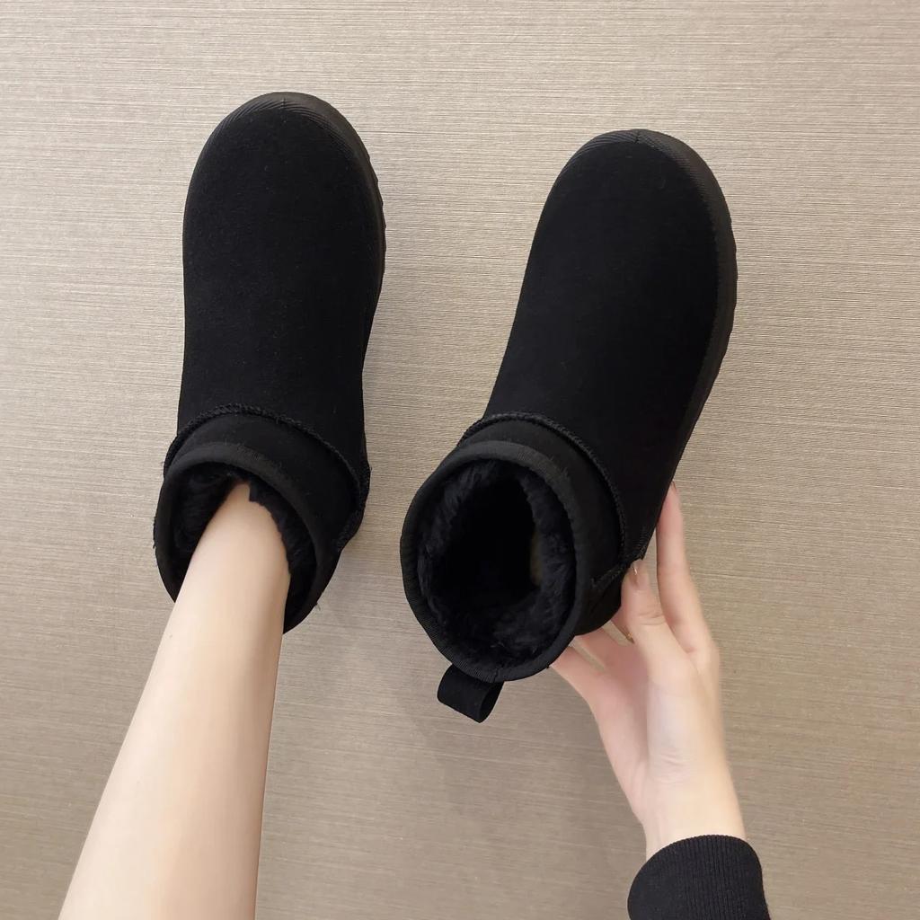 Snow Boots Women's Short Tube Thickened Cotton Shoes Non-slip Winter New Shoes Student Women's Shoes Black Boots