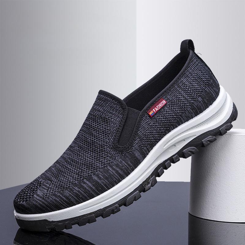 New Summer Men's Shoes Flying Woven Slip-on Shoes Men's Breathable Mesh Tide Shoes Outdoor Sneakers Casual Shoes