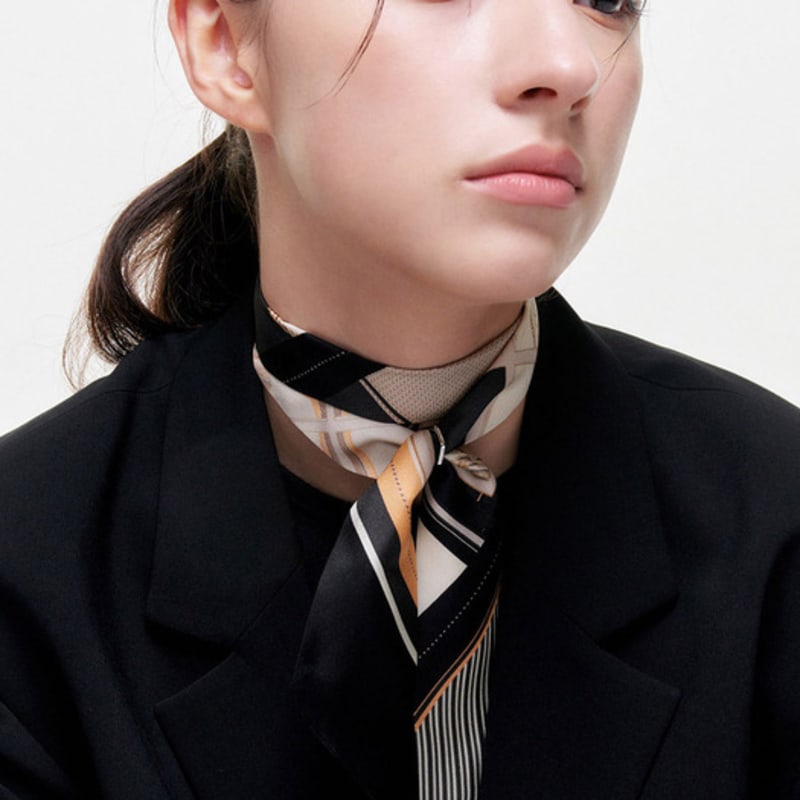 Saint Luxure Lame Black