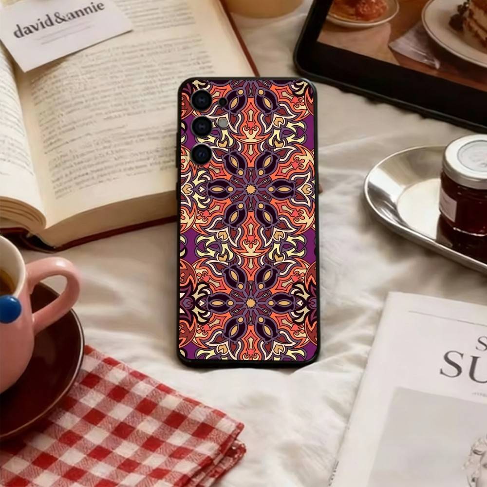 

Vintage Pattern Phone Case Soft black For Samsung S25,S24,S21,S22,S23,S30,Ultra,S20,Plus,Fe,Lite Samsung S205G