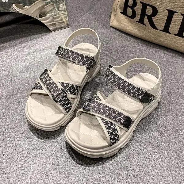 

All-Match Increasing Height Clogs With Heel Fashion Womens Shoes 2025 Beach Sandals Anti-Skid Thick Luxury Sports Multicolored S 35