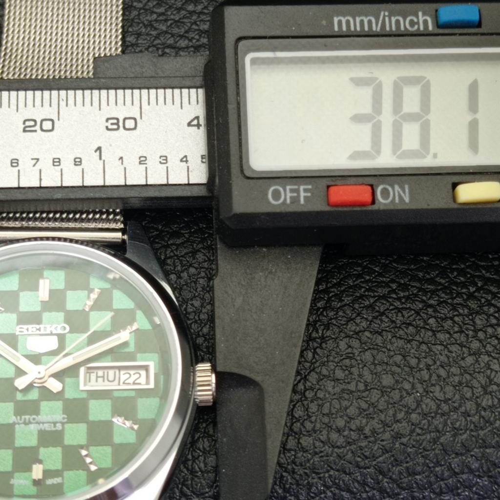 REFURBISHED SEIKO 5 AUTOMATIC MENS WATCH JAPAN MADE GREEN DIAL CUSTOM A440069-2 QV90-a440069