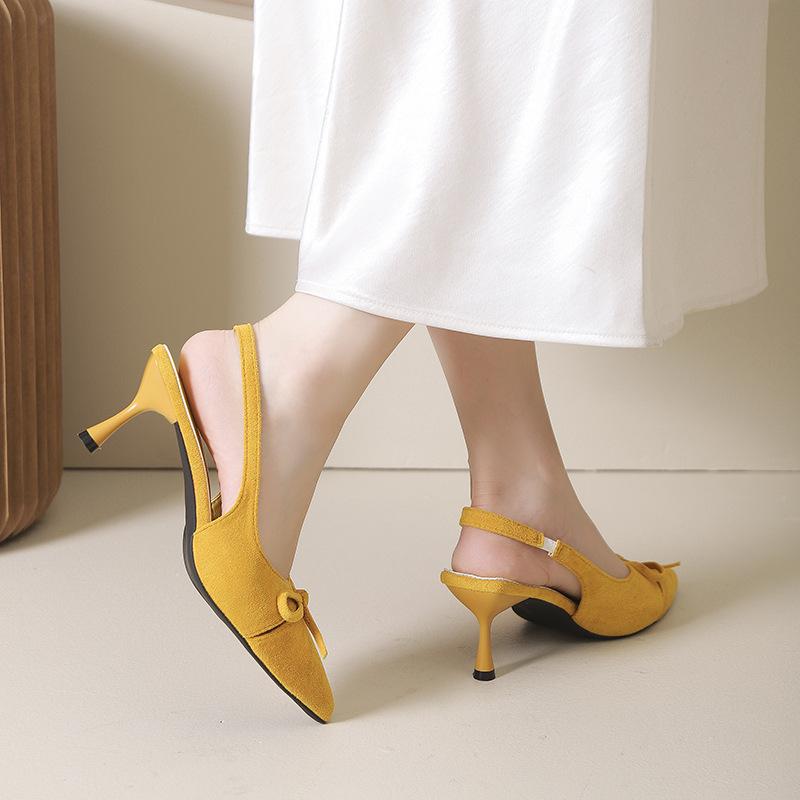 Nische High Heels Leopardenmuster Tasche Kopf Sandalen Feenschuhe 2025 neue Sommer Temperament spitze Schleife Einzelne Schuhe