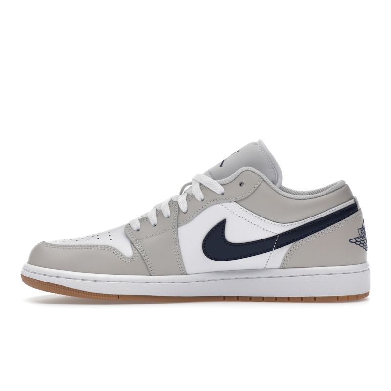 Air Jordan 1 Low Georgetown Herre Sneakers Hvit Nøytral-Grå Gummi-Medium-Brun 553558-146