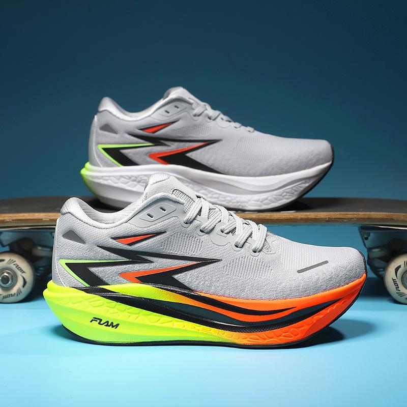 

Mandarin duck running shoes carbon board running shoes racing non-slip shock absorption sports men s shoes medium and large children s professional 44