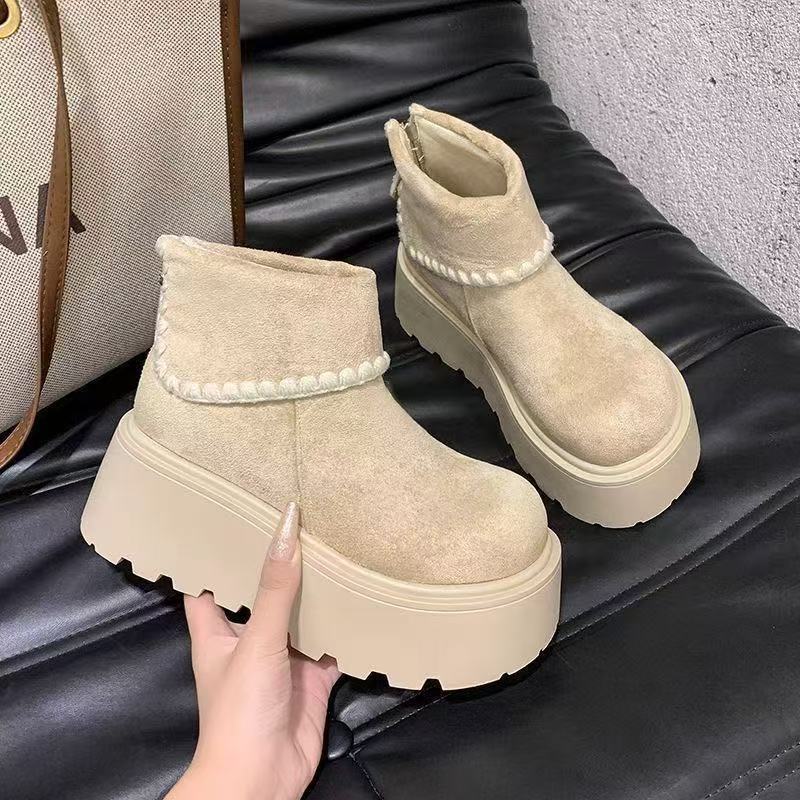 Autumn and winter muffin feeling short boots French new platform Martin boots heightening snow boots