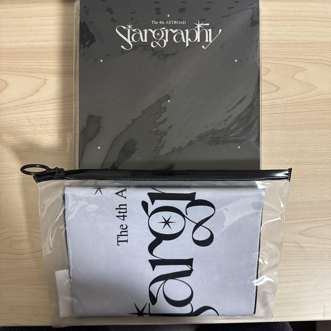 

[Б/У] ASTRO Stargraphy папка слоган