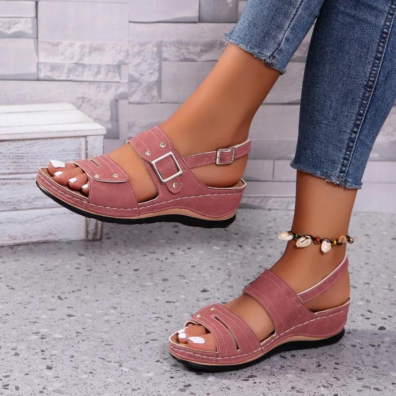 Modne Damskie Buty 2024 Plus Size Sandały Damskie z Odkrytymi Palcami Outdoorowe Casualowe Sandały Damskie Okrągły Nosek Pasek z Klamrą Koturny Buty Damskie