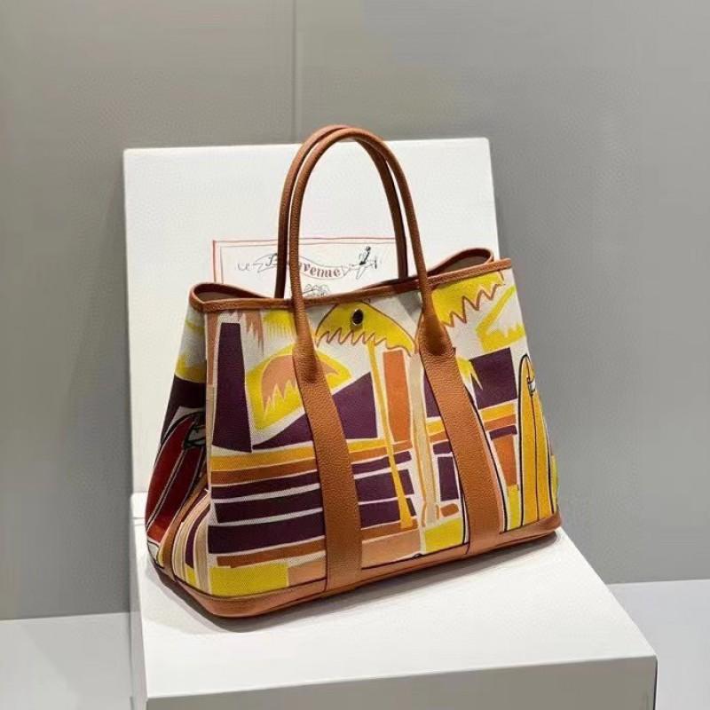 Winter Graffiti Art Canvas Top Grain Leather Tote Bag Large Crossbody Handbag
