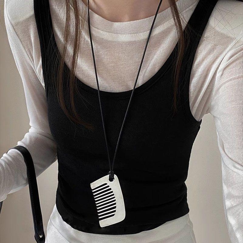 Exclusive Niche Design Comb Necklace for Women - 2026 New Sweater Chain, Trendy Ins-Style Hoodie Accessory