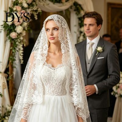 Elegant Lace Edge Veil High-Density Mesh Crisp Shape Bridal Head Accessory with Exquisite Binding Floral Edges Retro Look for Weddings Halloween