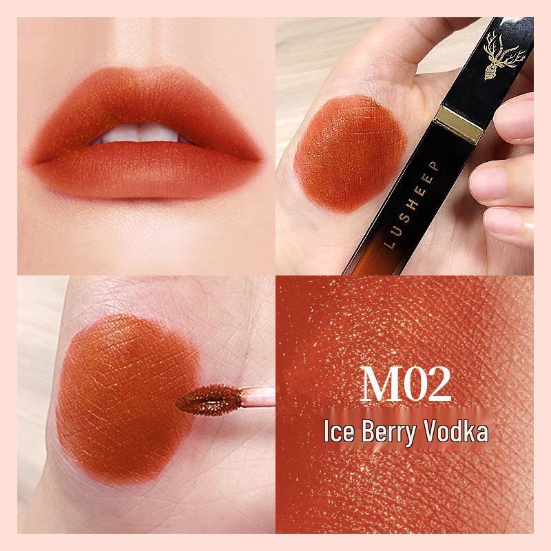 

Блеск для губ Deer & Sheep: Поцелуй и увлажнение, Стойкий, Подлинный, Оттенки томатной и бобовой пасты.