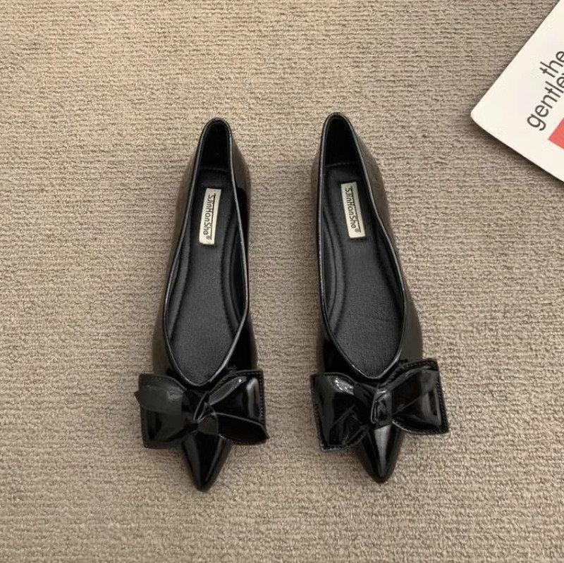 Fashion Flat Shoes for Women Spring and Autumn New Mary Jane Shoes Black Bow Flat Pointed Toe Plus Size 42 43 44 Women Shoes Ladies