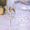 Huitan Zierliche Trendige Kreuz Halskette Damen Mode Schmuck mit Brillanten Zirkonia Silber Farbe Anhänger Zubehör für Damen