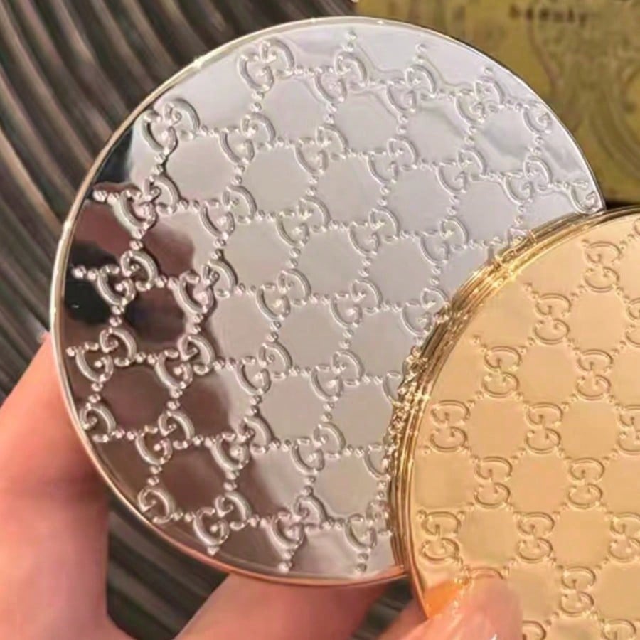 High-end portable makeup mirror, compact travel mirror, folding makeup mirror, makeup touch-up tool, convenient to carry