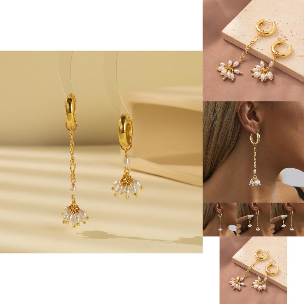 Geometrische asymmetrische Perlenohrringe in Gold für Damen Modischer Statement-Schmuck