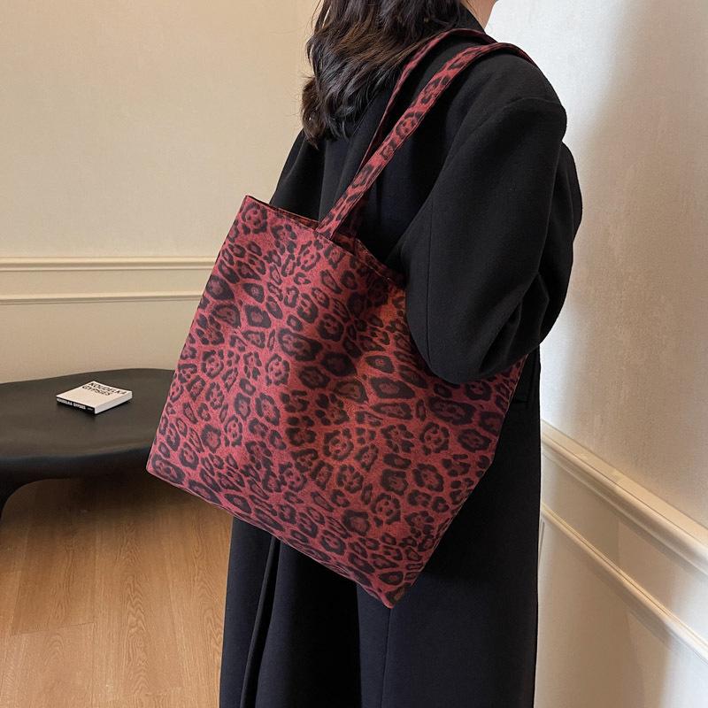 Leopard print canvas commuting lazy wind bag women 2025 casual fashion portable large capacity shoulder simple bag crossbody