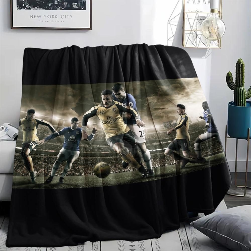 Arsenal Football Team,pattern Flannel Blanket, High quality Comfortable for All Seasons, Home Decor, Warmth and Comfort, Perfect for Gifts.