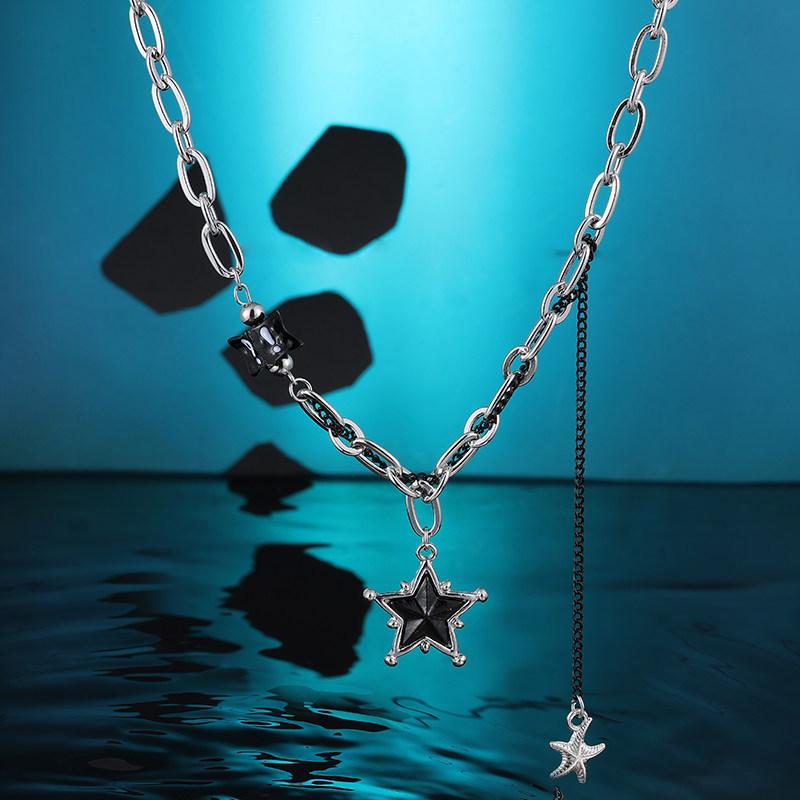 Men's Black Star Pendant Necklace - High-End Niche Design Clavicle Chain Accessory