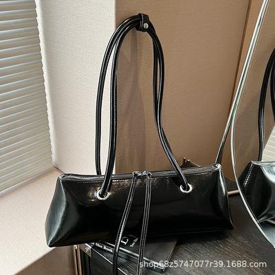 Underarm Bag Women 2025 New Korean Version Trendy Fashion Shoulder Bag Simple and Versatile High Sense Niche Hand Bag Women