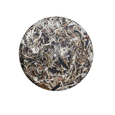 Rich Aroma Sweet Aftertaste Yunnan White Tea Pu'er Tea Aged White Tea 357g