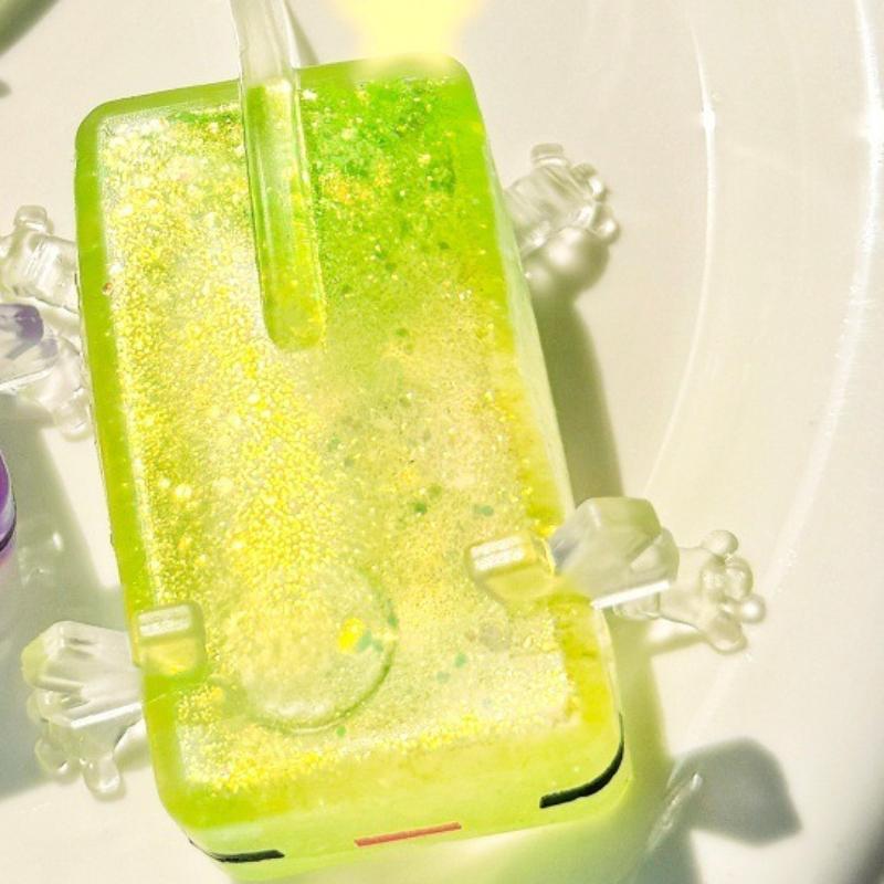 Axolotl Can Be Shaped and Pinched to Decompress the Toy